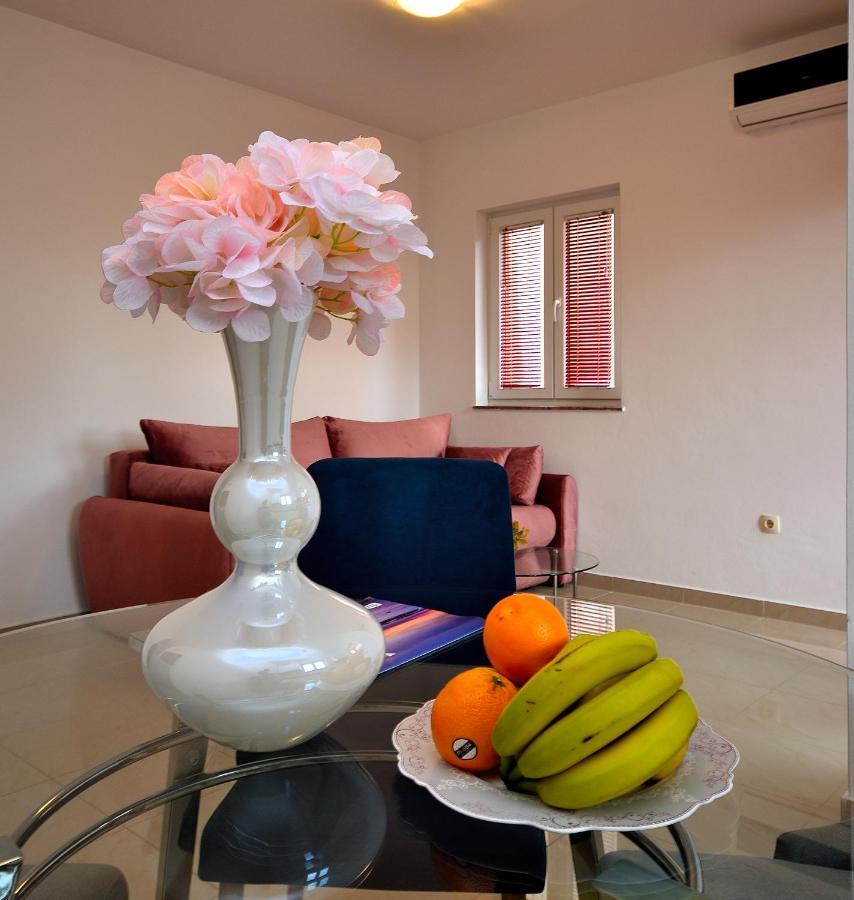 Stella Maris Apartments 沃迪切 外观 照片